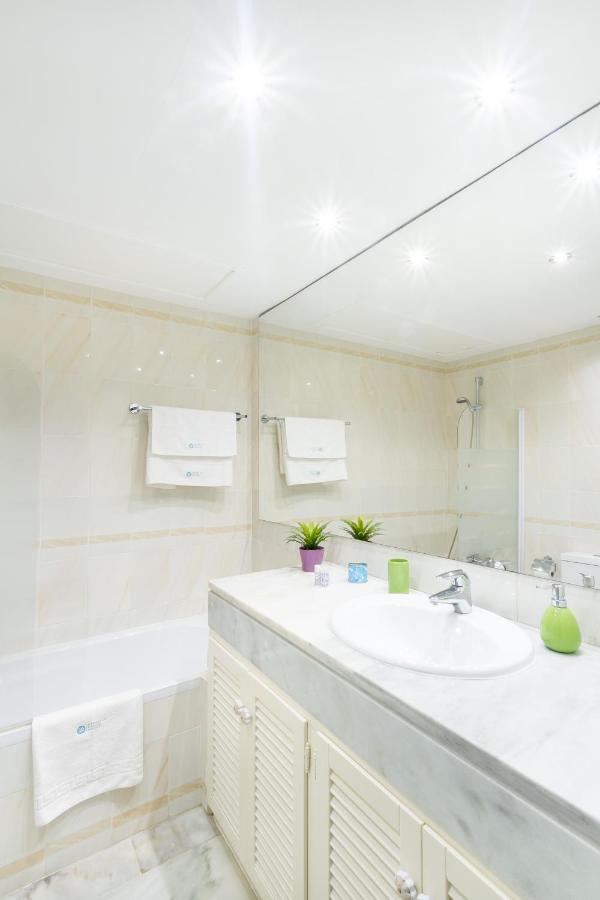 Marbella Banus Suites - Golden Beach Marbella Suite Exteriér fotografie